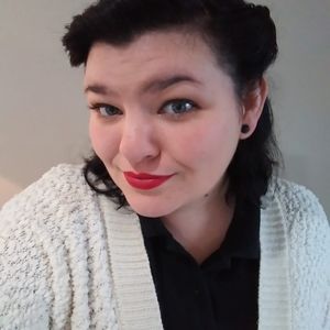 Meet your Posher, Marissa